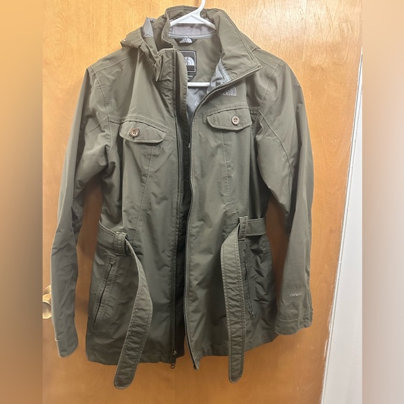 The North Face Jackets & Blazers - The North Face Army Green Hooded Jacket